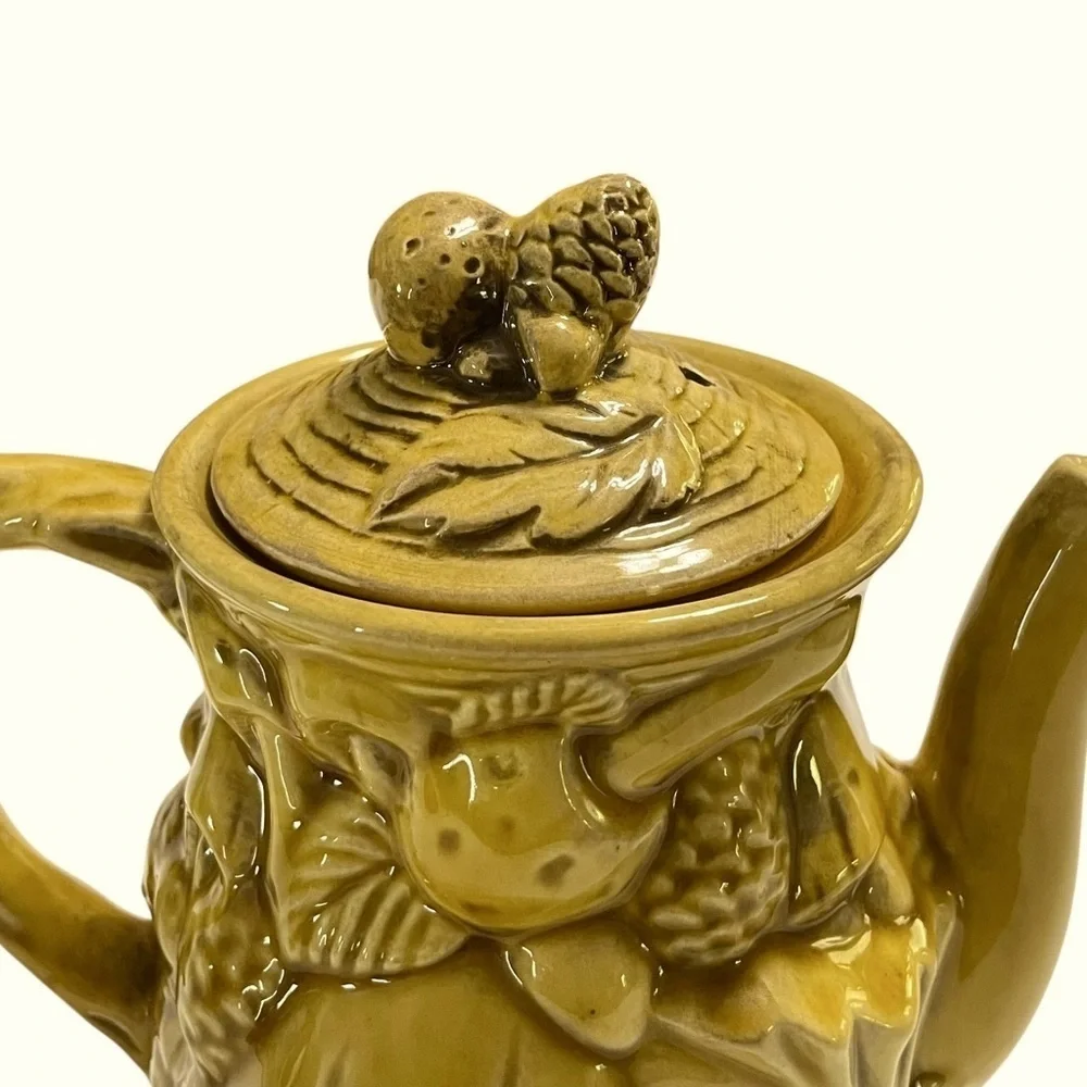 VTG Japanese Yellow Ceramic Mushroom Tea Pot